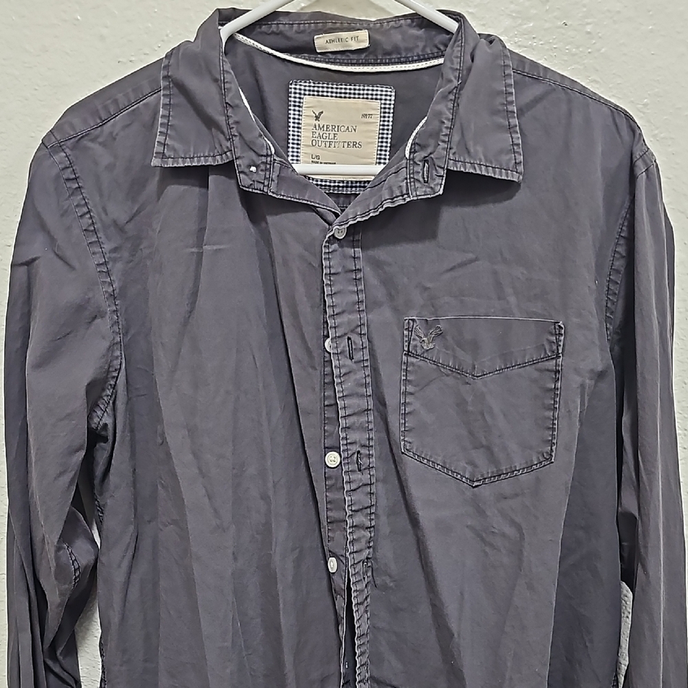 American Eagle Outfitters Gray Casual Button Down Shirt